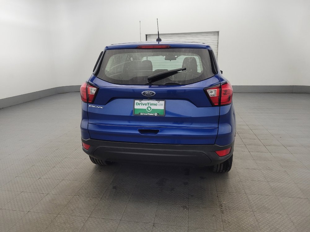 Used 2019 Ford Escape S image 7