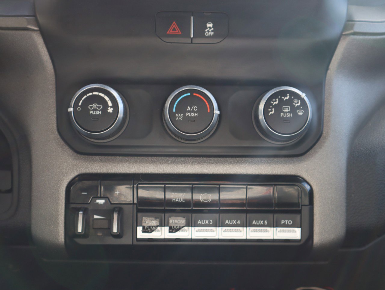 Used 2019 RAM 5500 Tradesman w/ Ambulance Prep Group AWD/4WD image 21