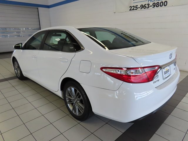 Used 2017 Toyota Camry SE image 11