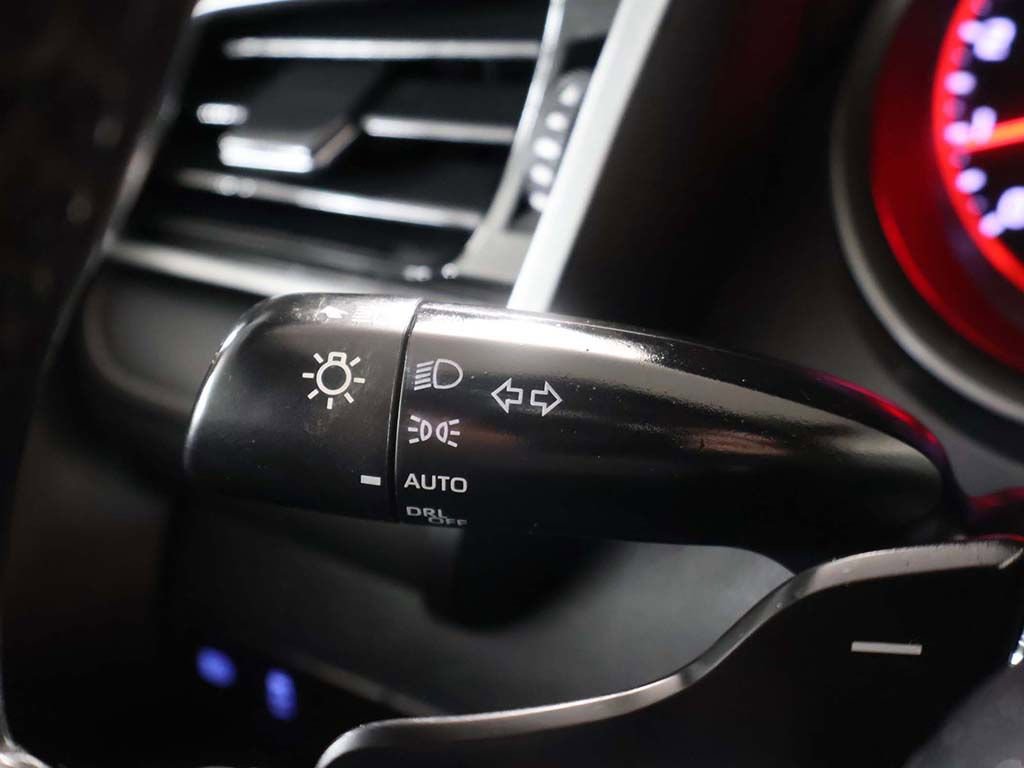 Used 2021 Toyota Camry XSE FWD image 30