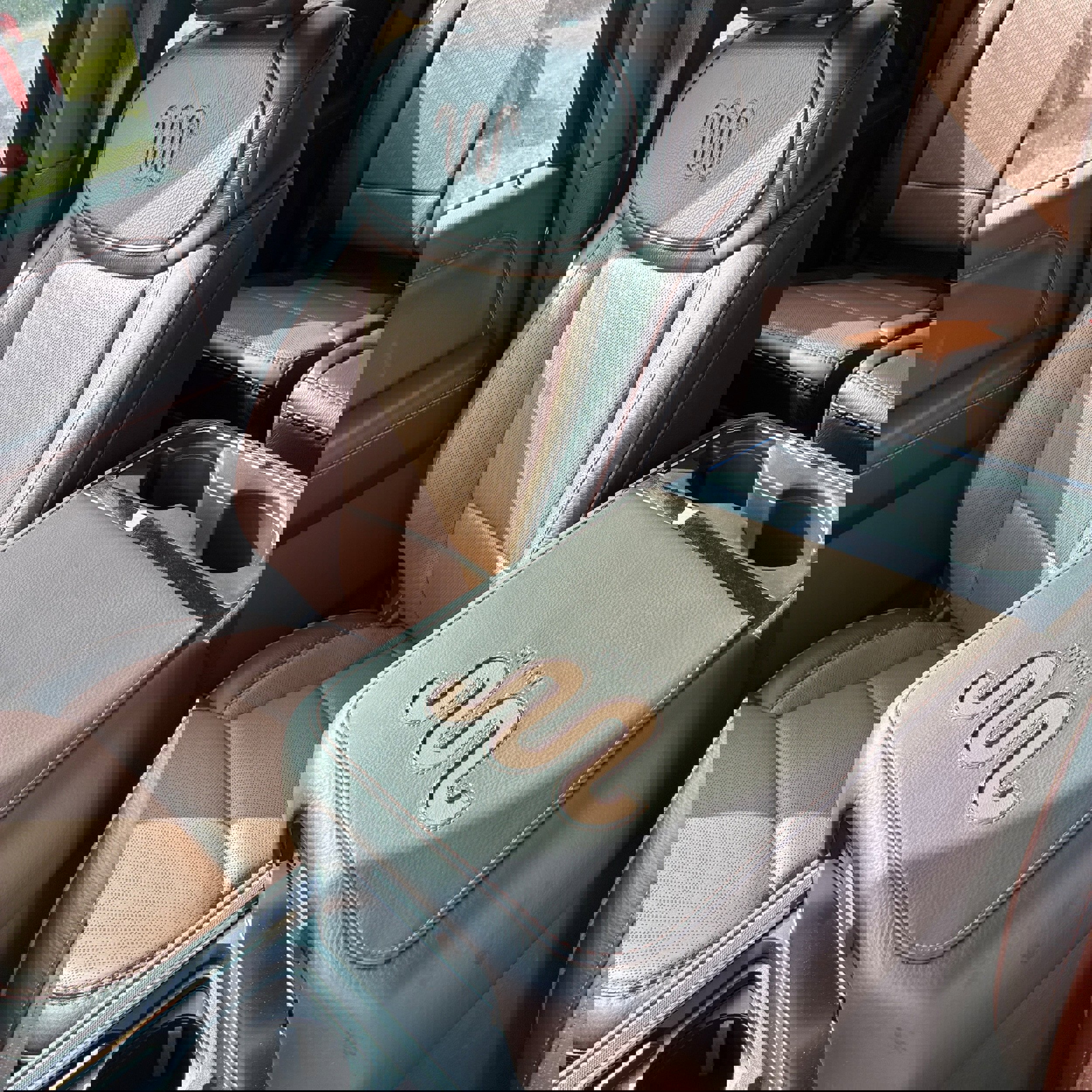 New 2025 Ford F350 King Ranch w/ FX4 Off-Road Package image 51