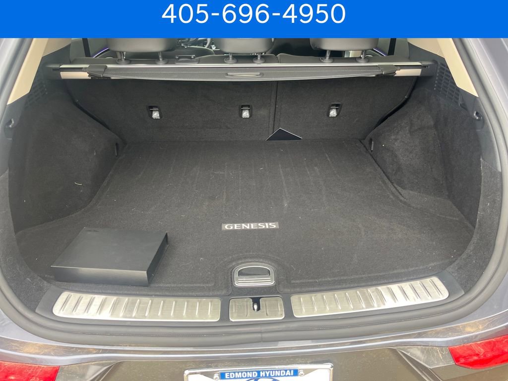 Certified 2026 Genesis GV70 2.5T Select AWD/4WD image 30