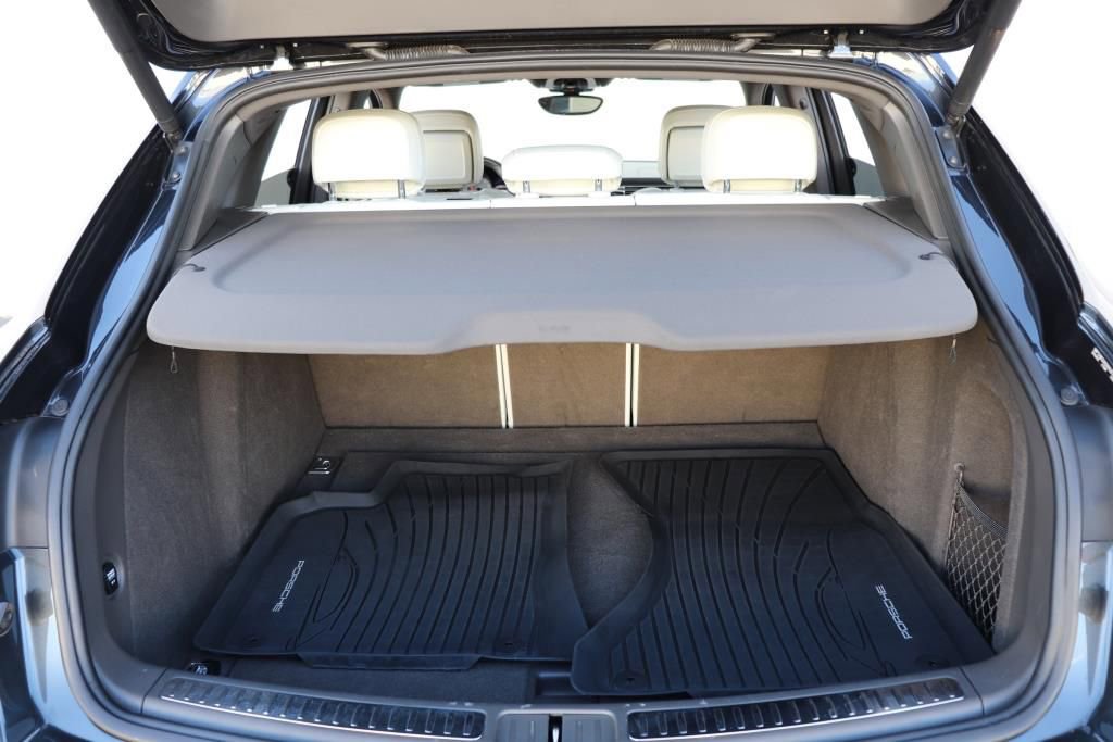 Used 2017 Porsche Macan S image 24