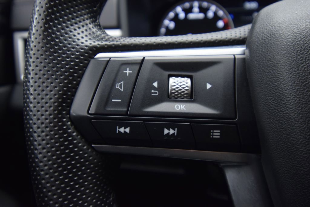 Used 2024 Mitsubishi Outlander SE Black Edition image 32