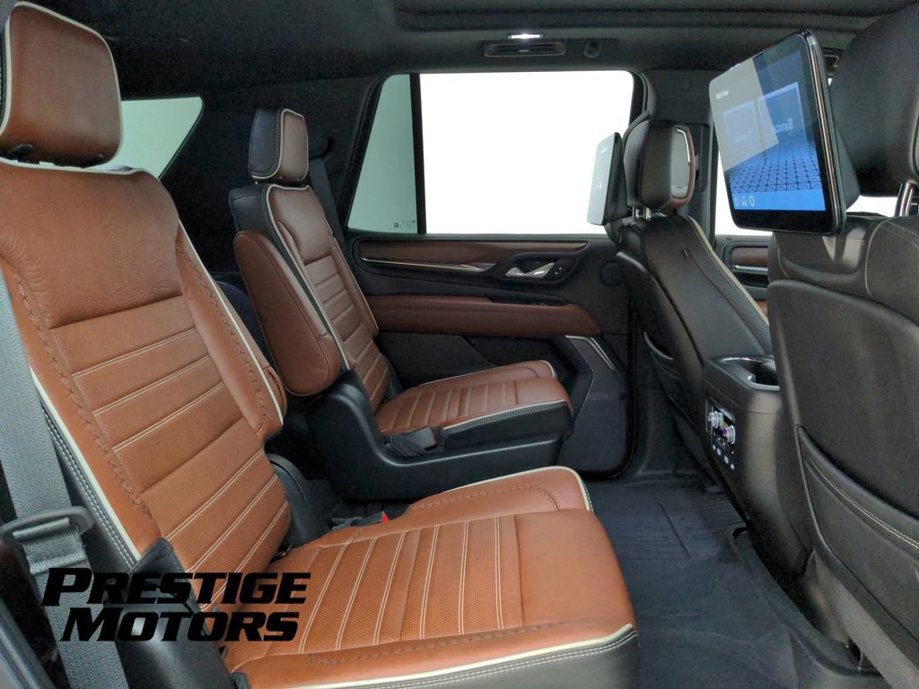 Used 2023 GMC Yukon Denali Ultimate AWD/4WD image 30