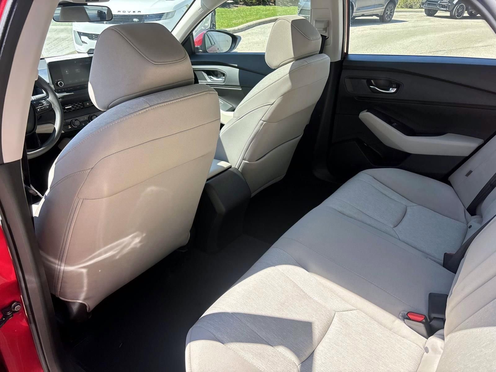 Used 2024 Honda Accord EX image 26