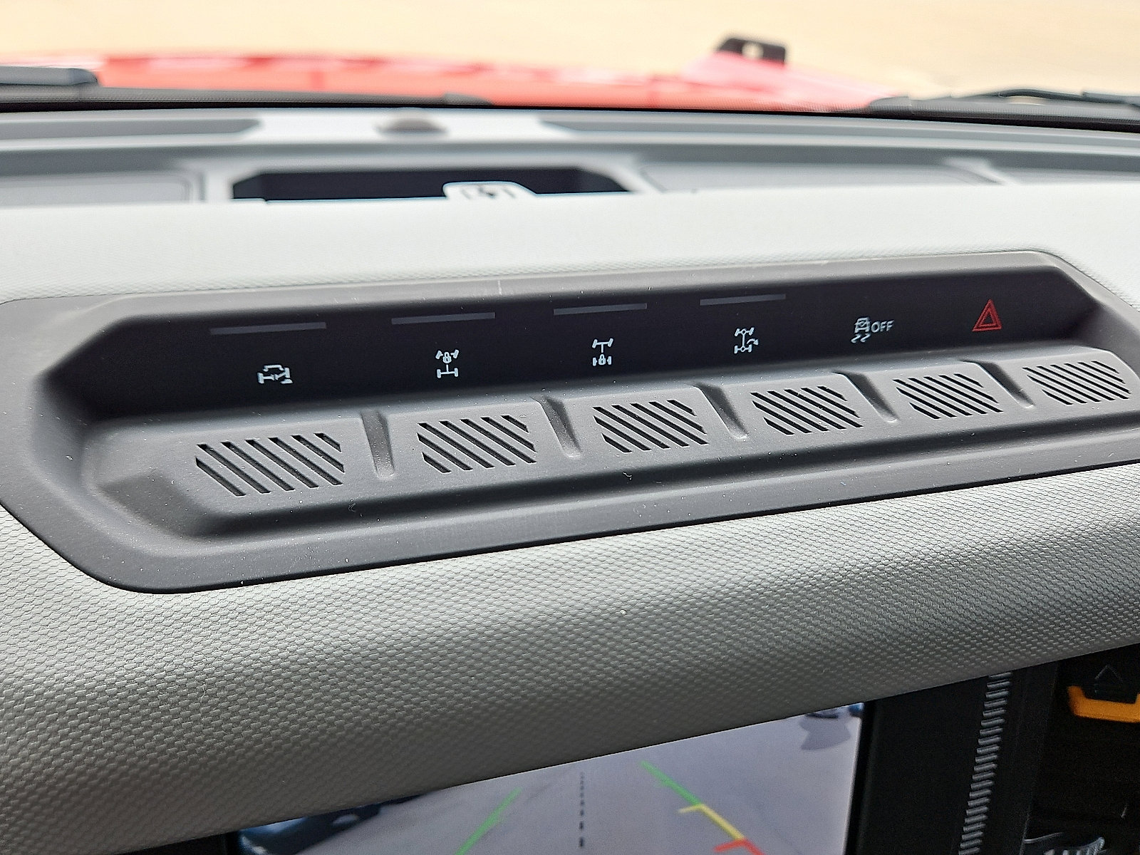 Used 2023 Ford Bronco Badlands image 16