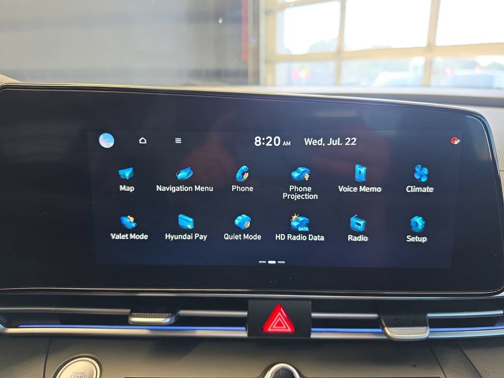 Used 2025 Hyundai Elantra SEL FWD image 23