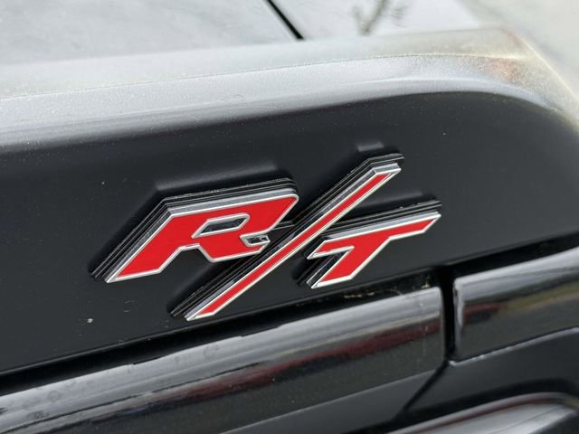 Used 2022 Dodge Challenger R/T w/ Shaker Package image 12