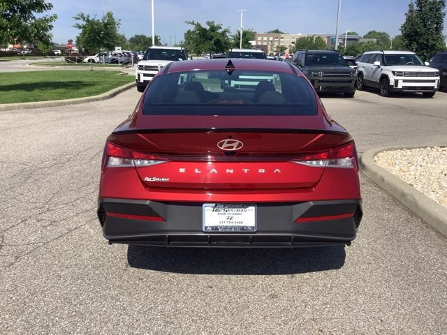 Used 2025 Hyundai Elantra Sport w/ Cargo Package FWD image 6
