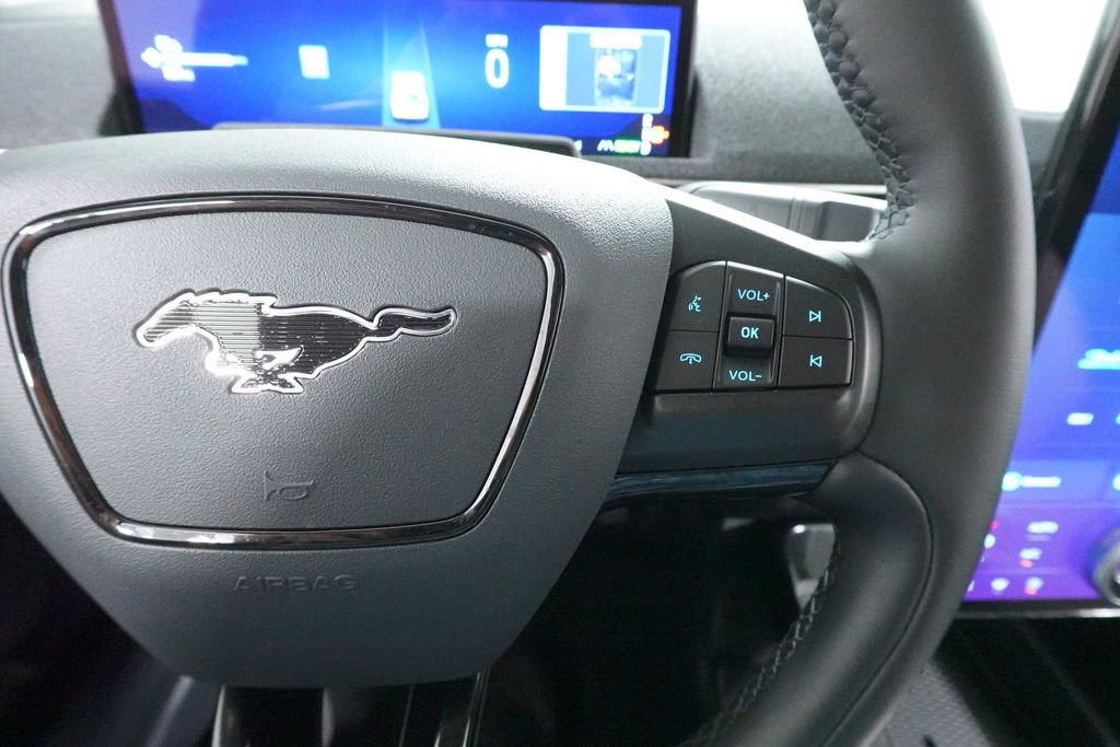 Used 2025 Ford Mustang Mach-E Premium AWD/4WD image 14
