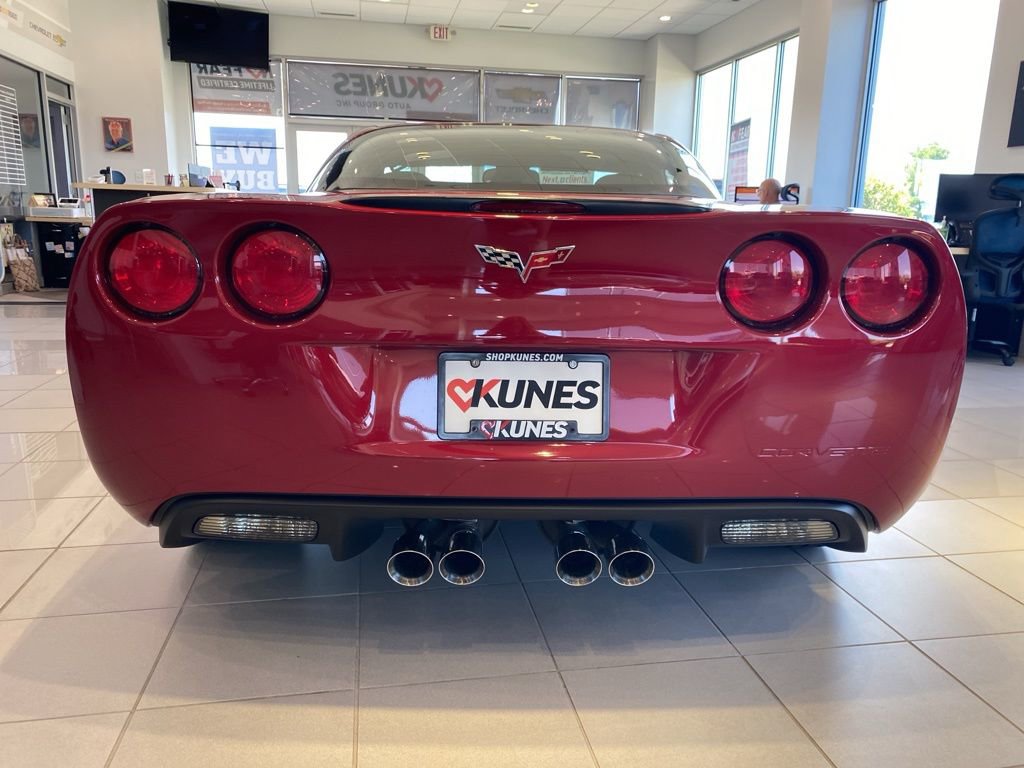 Used 2009 Chevrolet Corvette Coupe w/ Preferred Equipment Group image 9