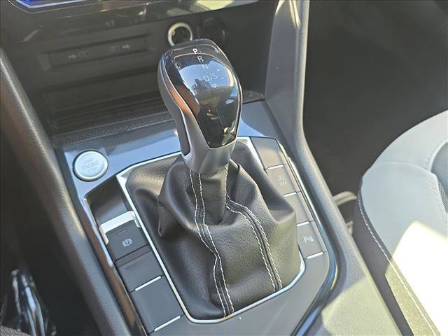 New 2026 Volkswagen Taos SE FWD image 15