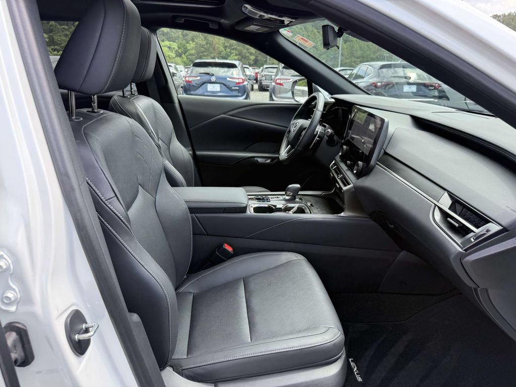 Used 2024 Lexus RX 350 Premium Plus w/ Convenience Package AWD/4WD image 17