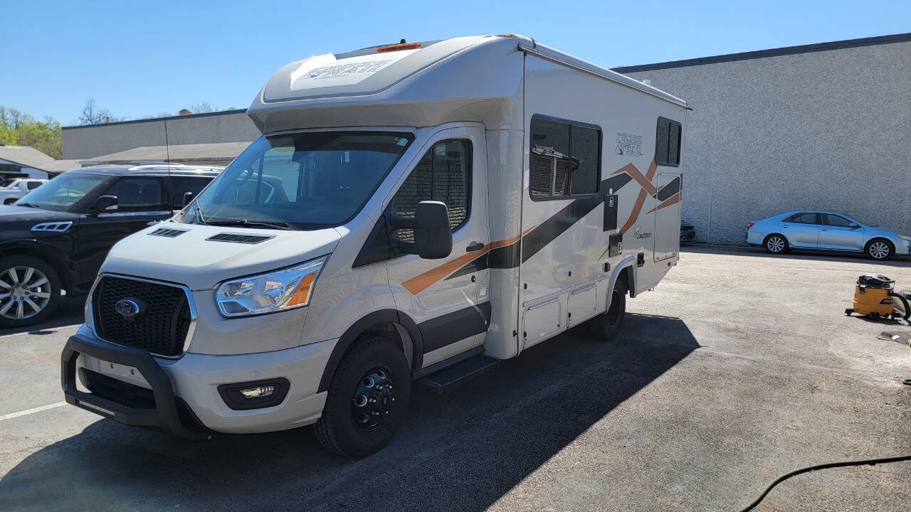 Used 2022 Ford Transit 350 350 HD AWD 2dr 156 in. WB DRW w/ Motorhome Prep Package image 3
