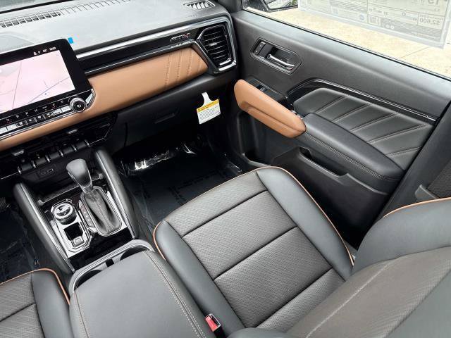 New 2026 GMC Canyon AT4 w/ Technology Plus Package AWD/4WD image 27