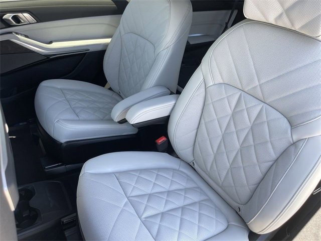 New 2026 BMW X7 xDrive40i image 16