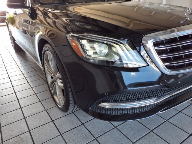Used 2020 Mercedes-Benz S 560 Sedan image 23