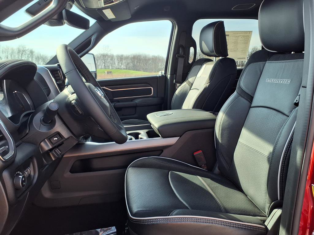 New 2026 RAM 2500 Laramie w/ Night Edition AWD/4WD image 27