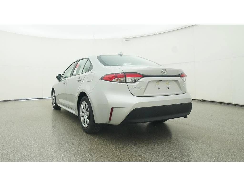 Used 2024 Toyota Corolla LE FWD image 27
