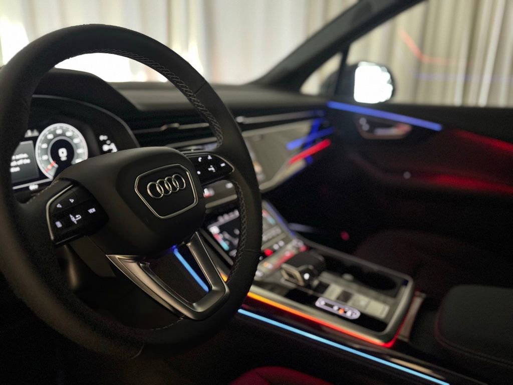 New 2026 Audi Q7 3.0T Premium Plus image 3