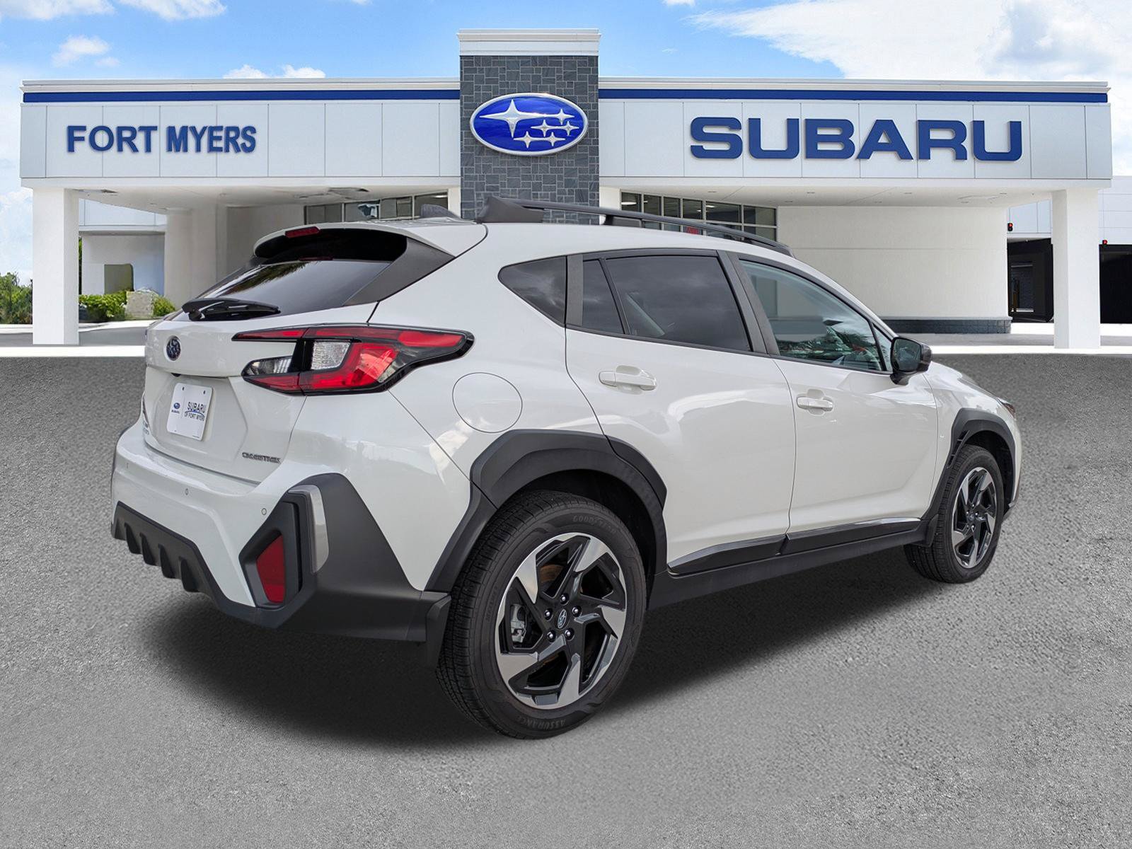 Used 2024 Subaru Crosstrek 2.5i Limited AWD/4WD image 5