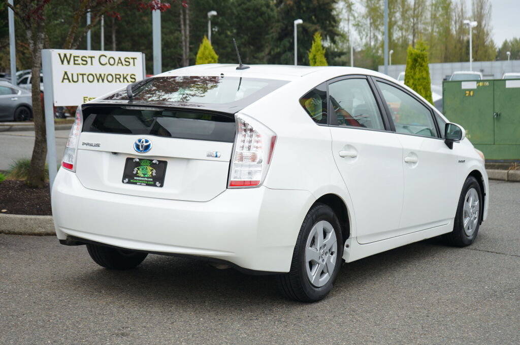 Used 2011 Toyota Prius Four w/ Navigation Pkg FWD image 6