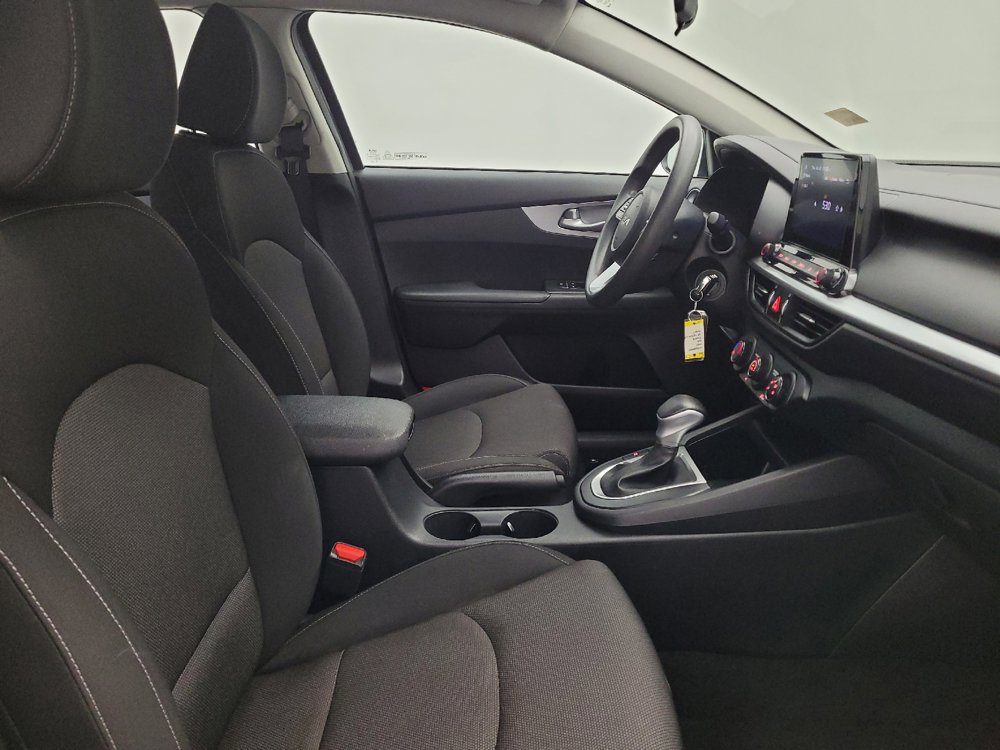 Used 2023 Kia Forte LXS FWD image 21