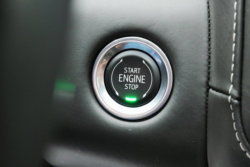 Used 2024 GMC Yukon Denali Ultimate AWD/4WD image 29