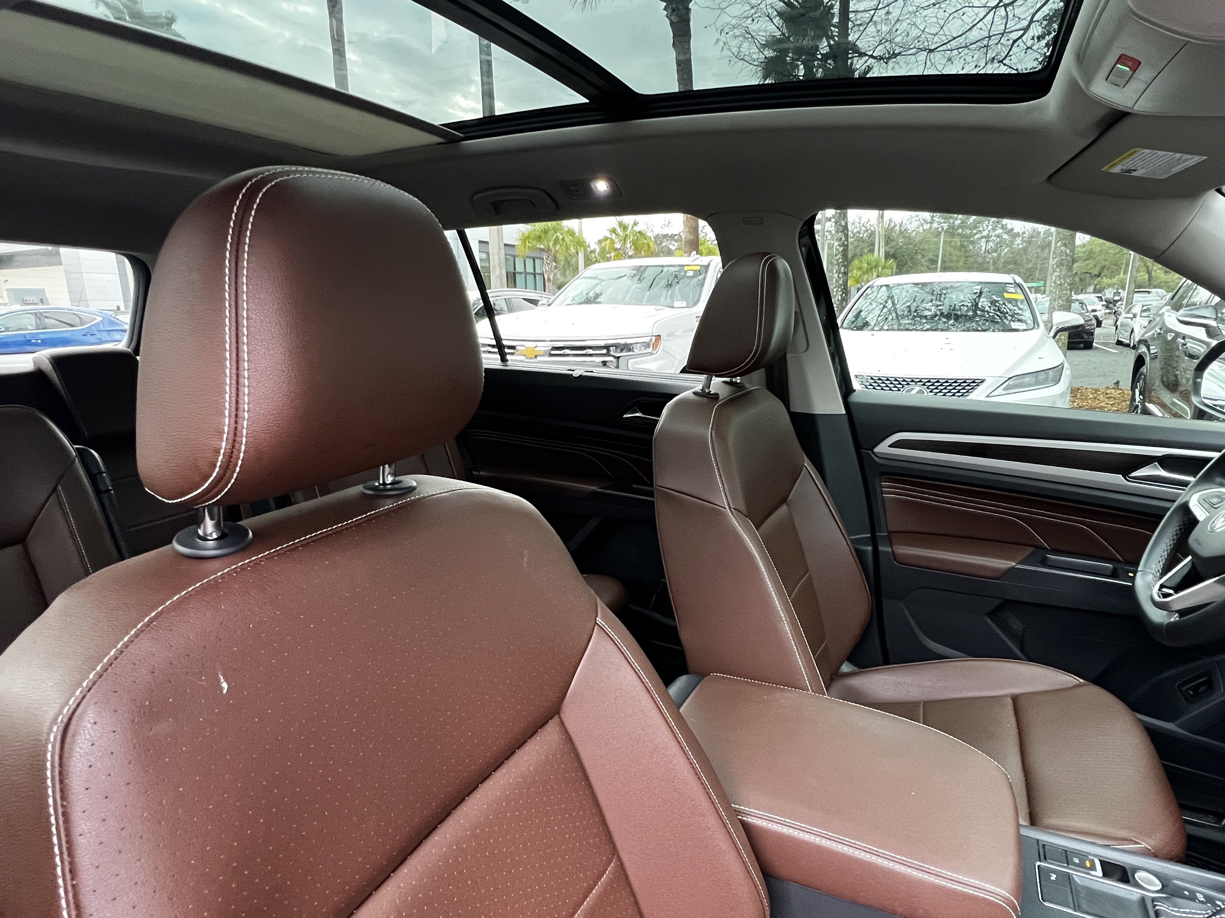 Used 2021 Volkswagen Atlas SE w/ Panoramic Sunroof Package image 45