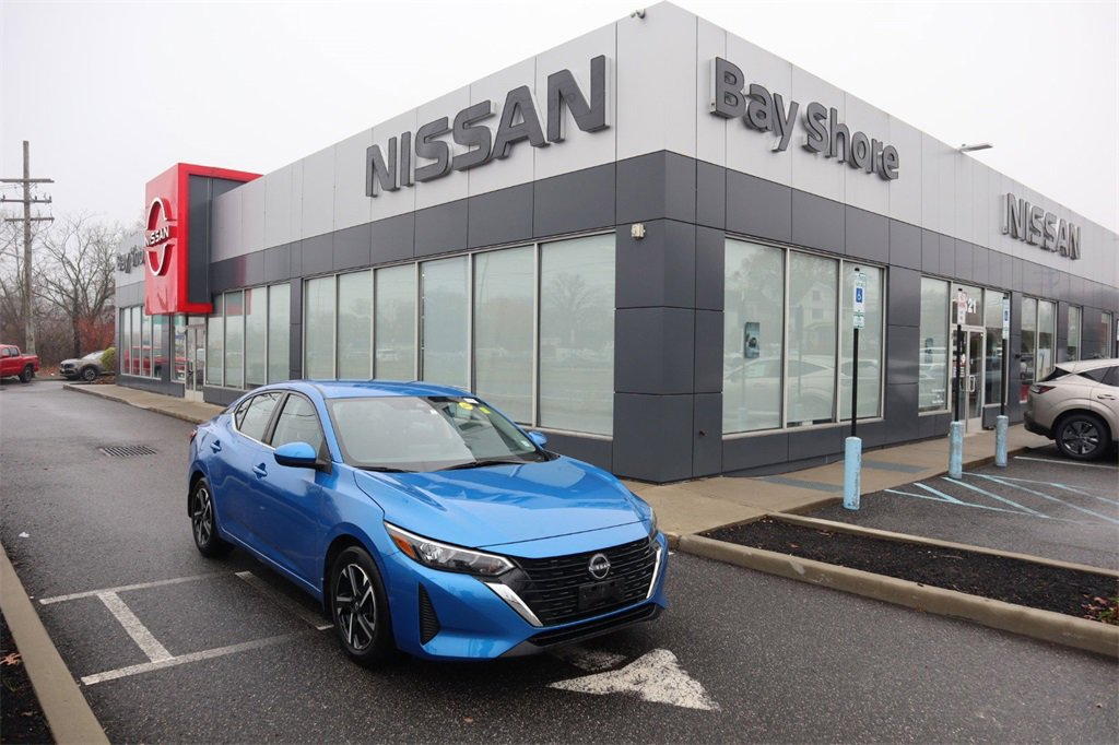 Certified 2025 Nissan Sentra SV