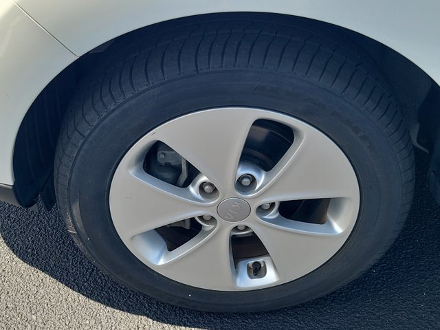 Used 2016 Kia Soul FWD image 6