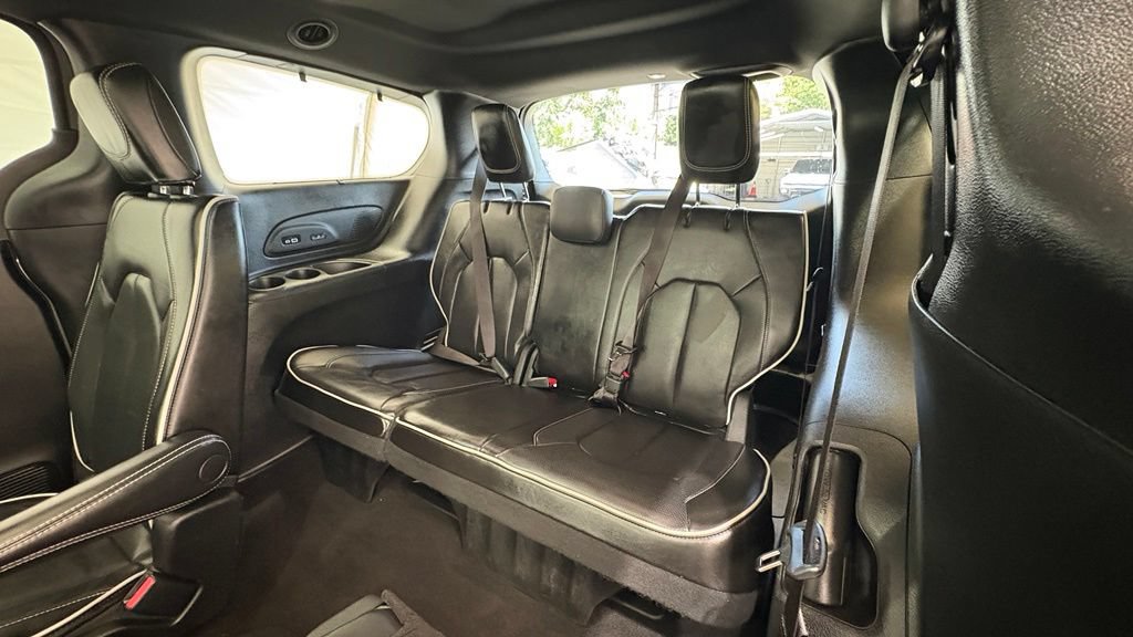 Used 2023 Chrysler Pacifica Limited w/ Uconnect Theater Family Group AWD/4WD image 22
