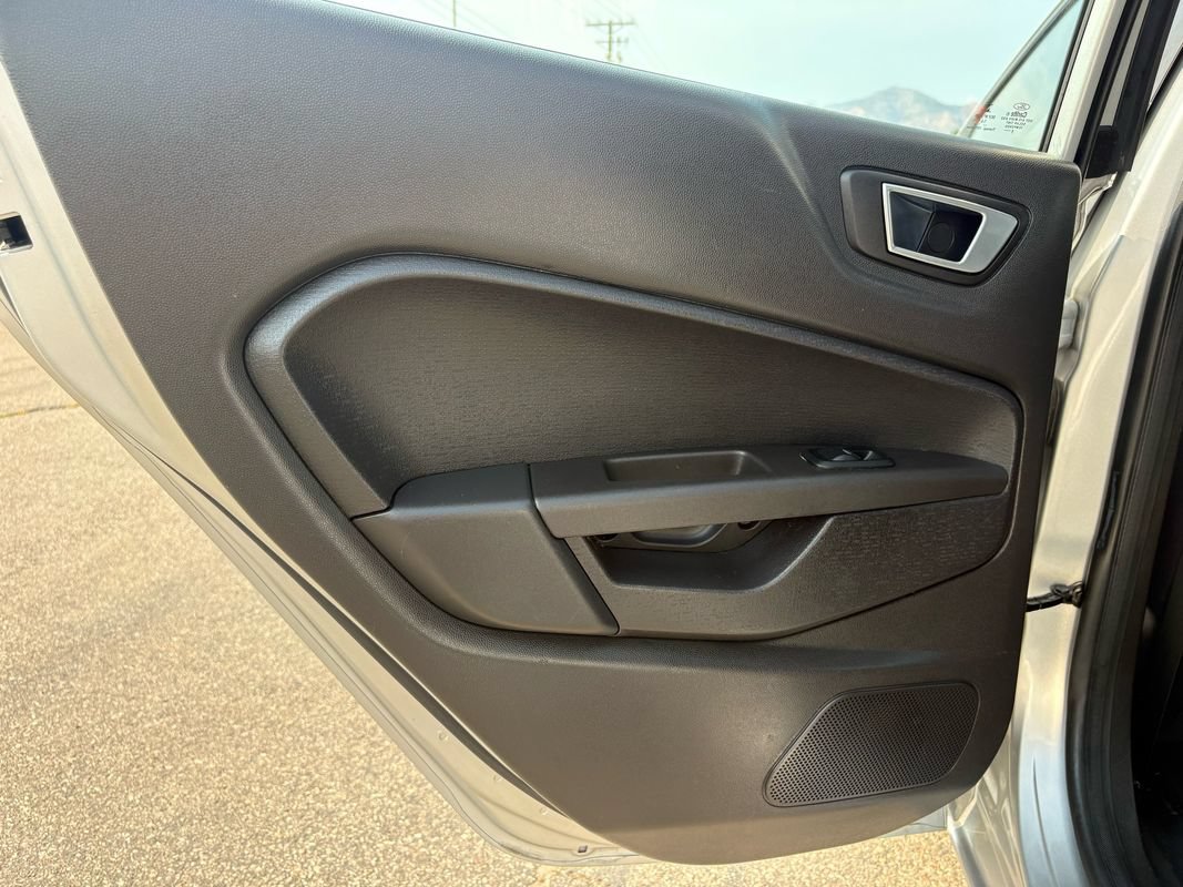 Used 2015 Ford Fiesta SE w/ Equipment Group 201A FWD image 33