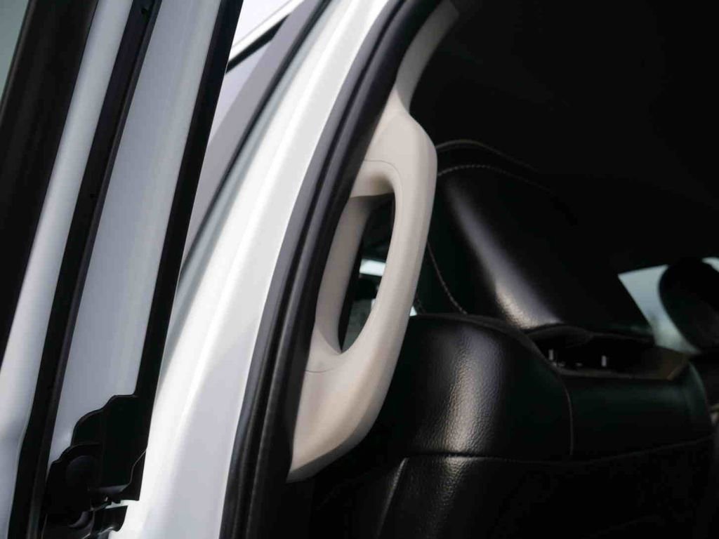 Used 2024 RAM 2500 Laramie image 21