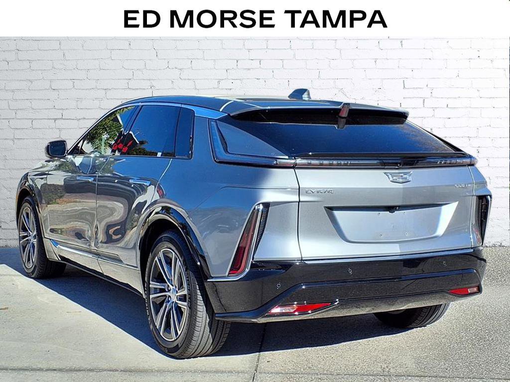 Certified 2024 Cadillac Lyriq Luxury image 3