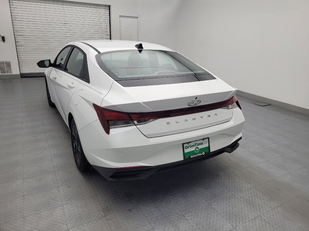 Used 2021 Hyundai Elantra SEL image 6