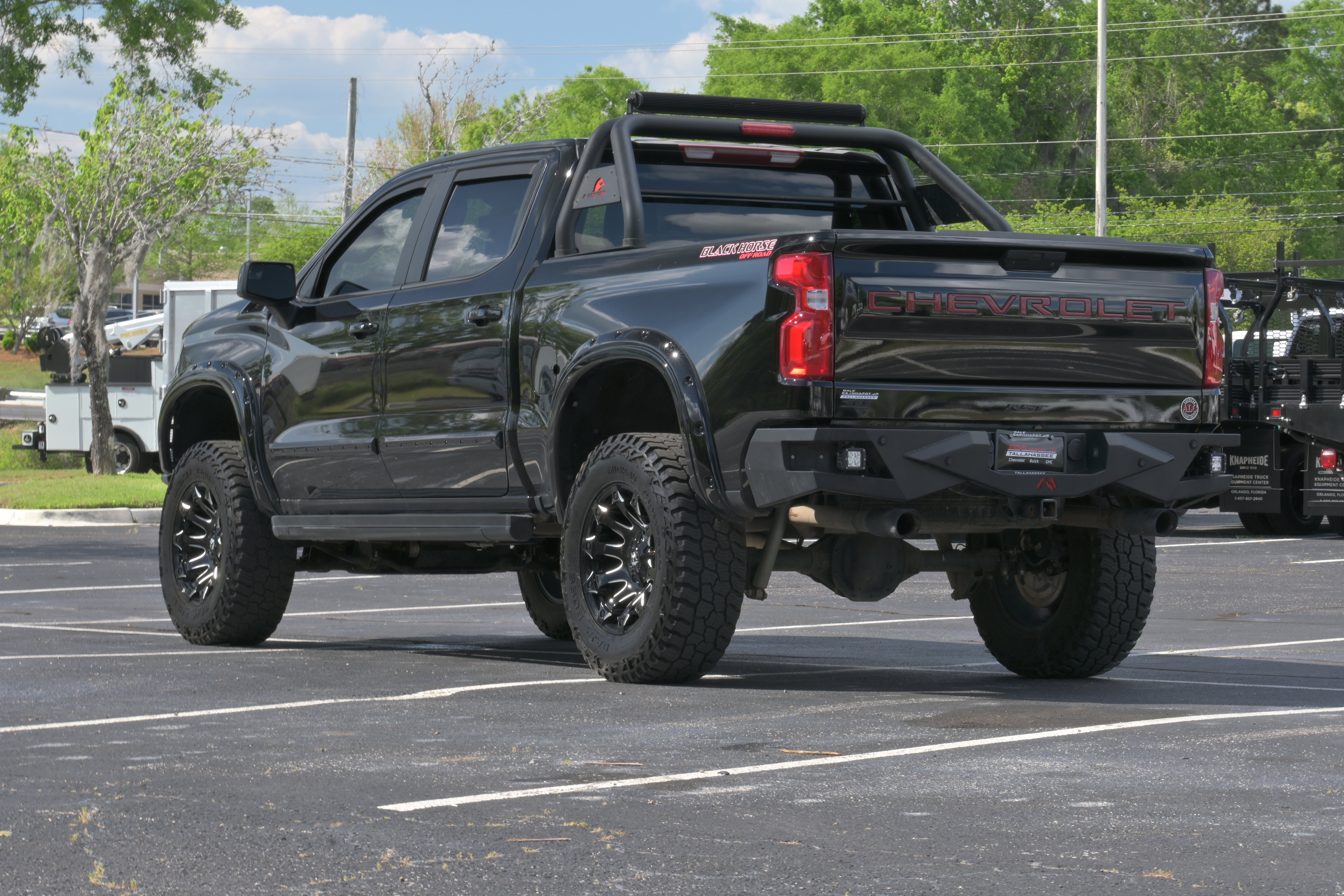 Used 2022 Chevrolet Silverado 1500 RST AWD/4WD image 3