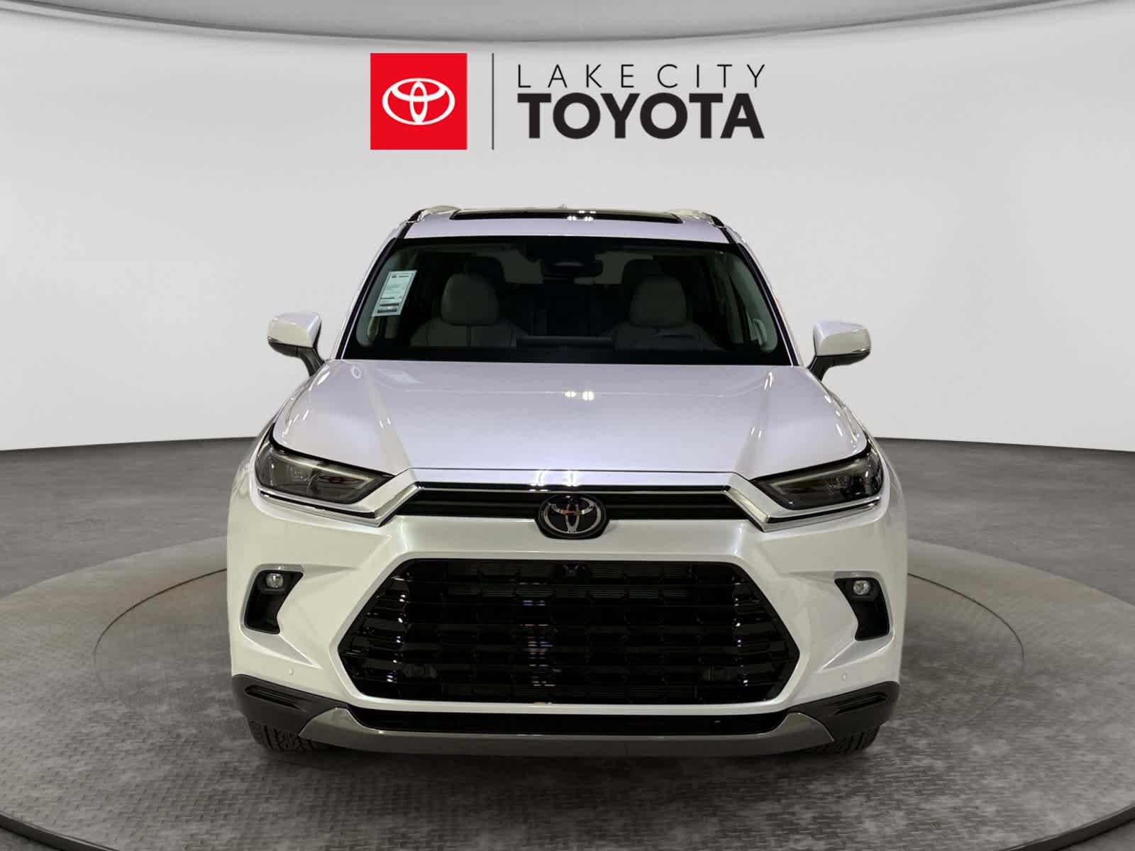 New 2026 Toyota Grand Highlander AWD image 10