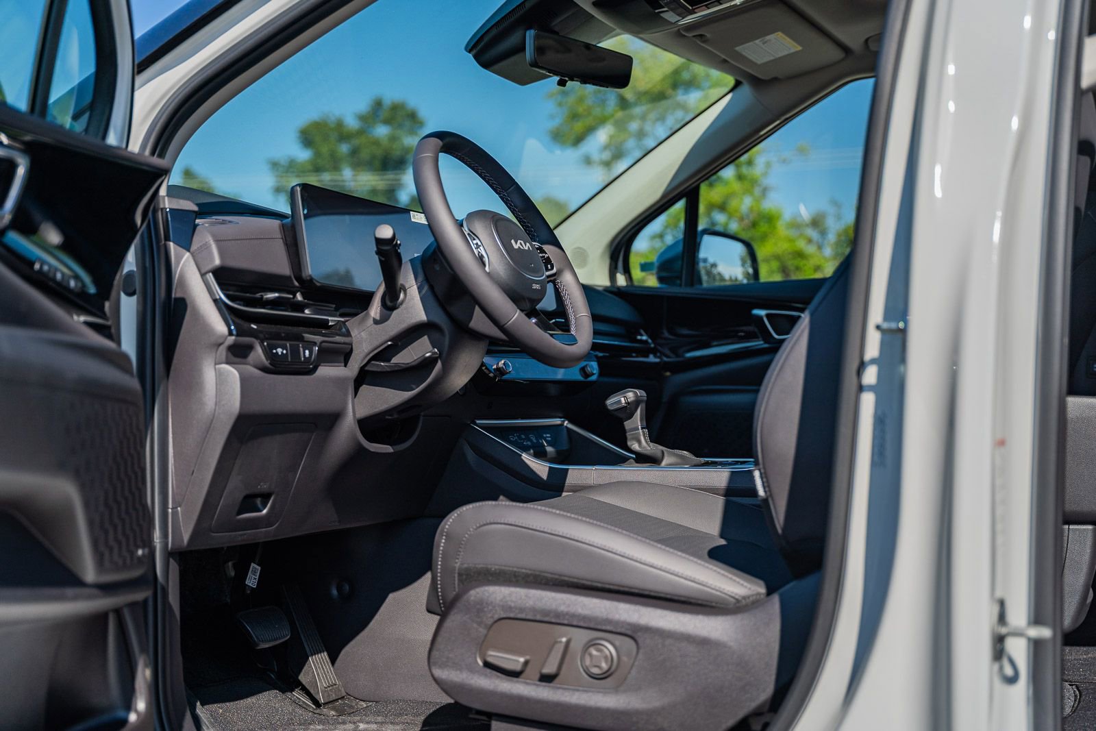 New 2026 Kia Carnival SX Prestige image 13