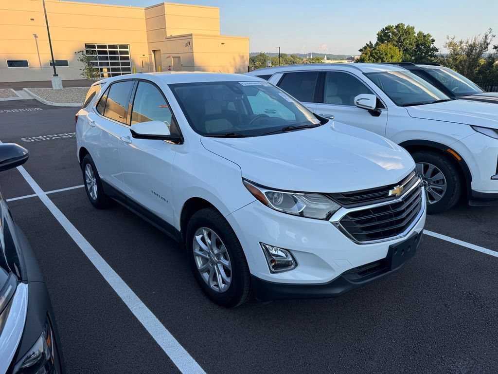 Used 2020 Chevrolet Equinox LT w/ Driver Convenience Package AWD/4WD image 9