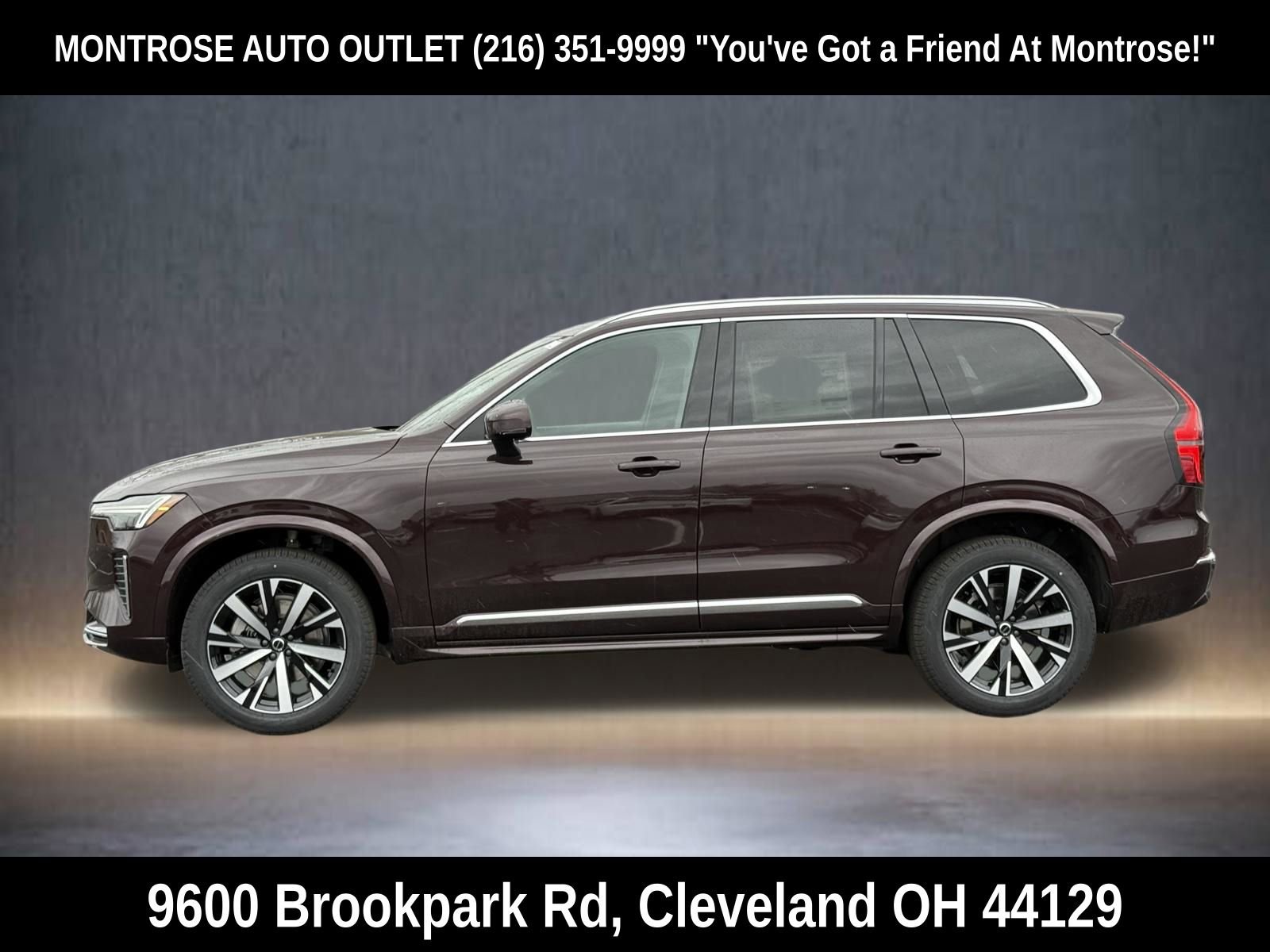 New 2026 Volvo XC90 B5 Core w/ Protection Package Premier image 2