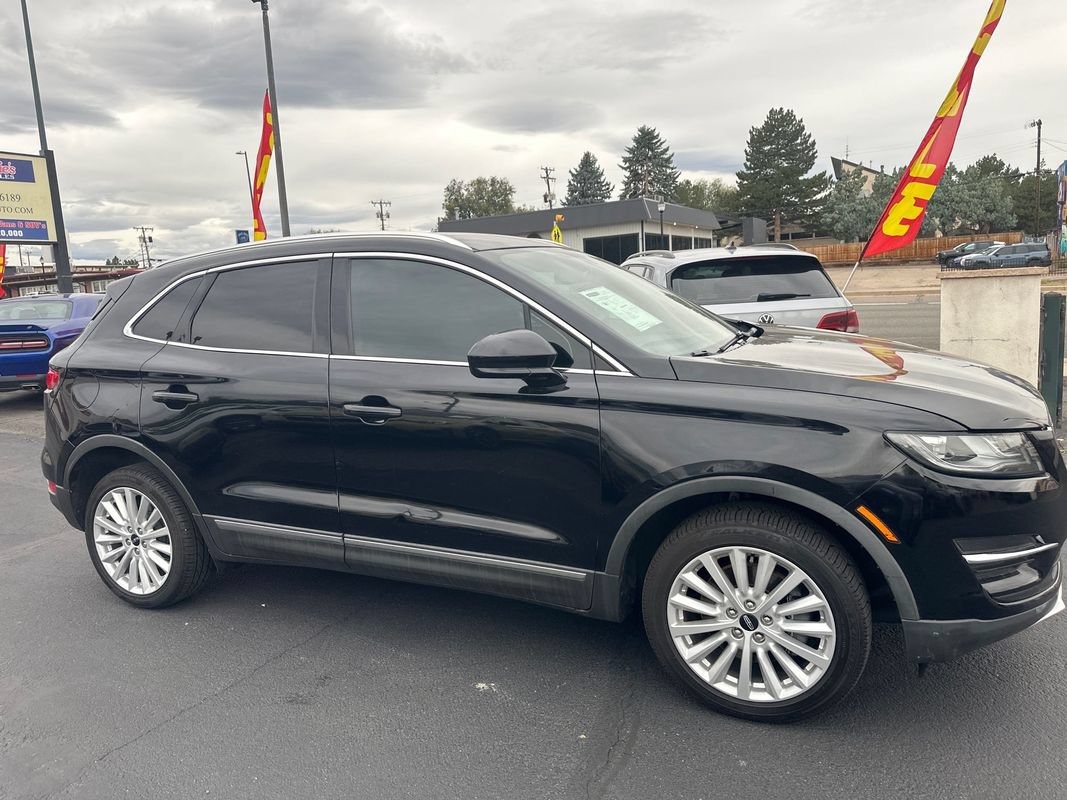 Used 2019 Lincoln MKC Premiere FWD image 13
