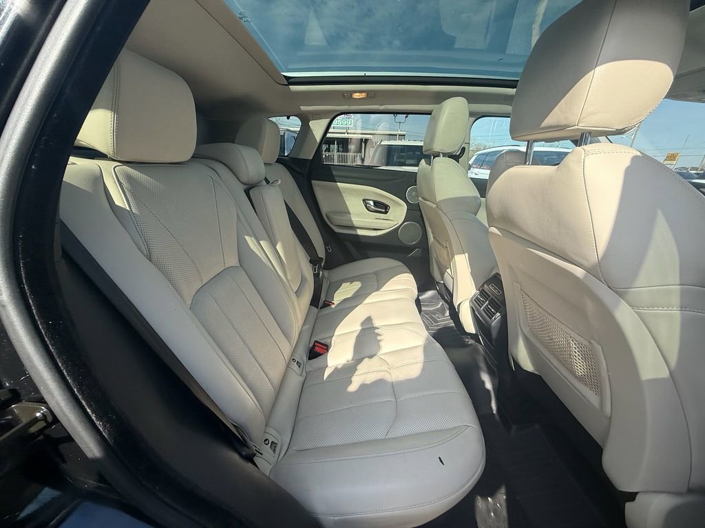 Used 2016 Land Rover Range Rover Evoque HSE image 21