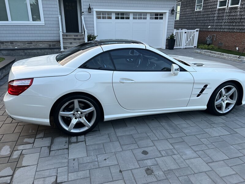 Used 2013 Mercedes-Benz SL 550 image 7