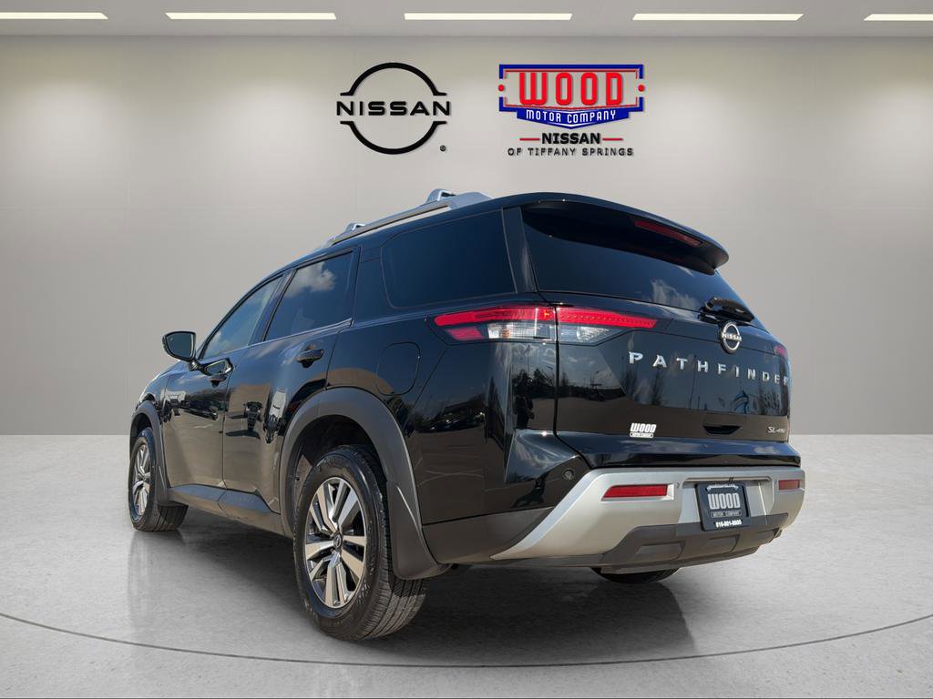 Certified 2024 Nissan Pathfinder SL image 4