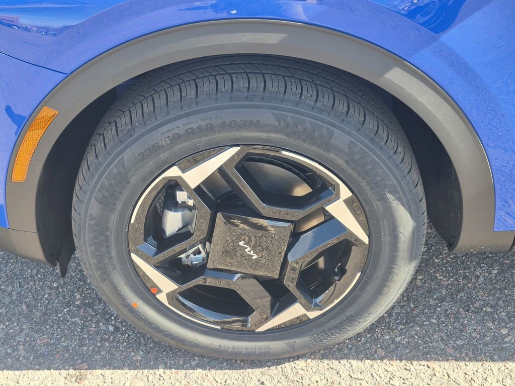 New 2026 Kia Sportage EX image 17