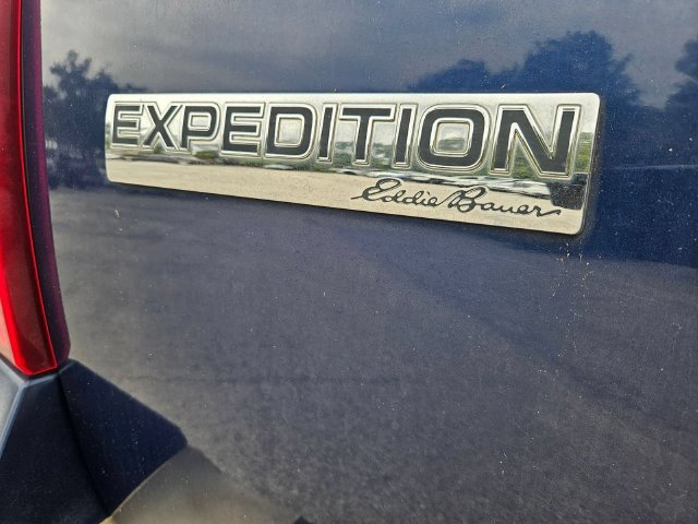 Used 2010 Ford Expedition Eddie Bauer RWD image 5