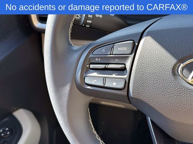 Used 2023 Hyundai Venue Limited image 21