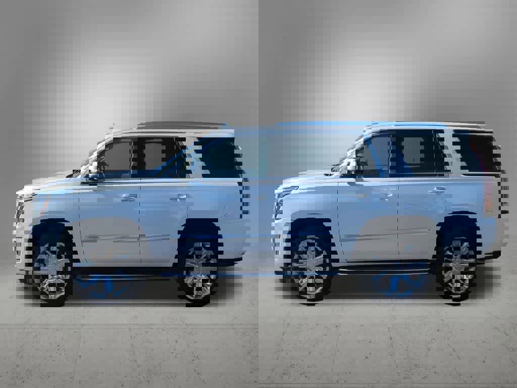 Used 2018 Cadillac Escalade Luxury image 3